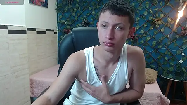 Garuo 18 online show from 11.07.25