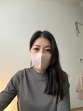 akimix xoxo online show from 11.18.25