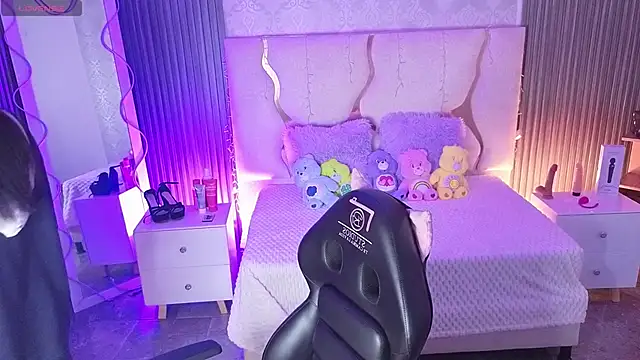 MAIILY TAY online show from 01.13.26