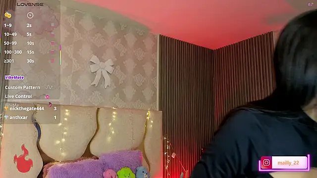 MAIILY TAY online show from 03.08.26