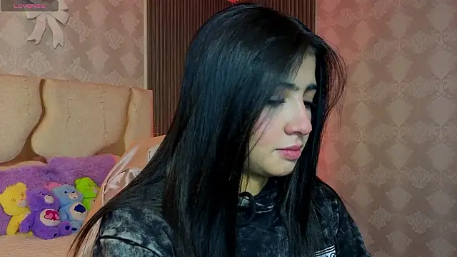 MAIILY TAY online show from 03.10.26