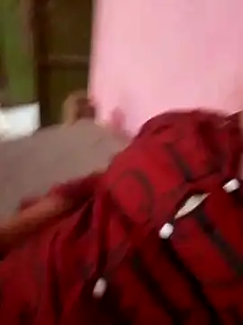 Snapshot of Poonam12A chatting on 11.11.25 Poonam12A online show from 11.11.25