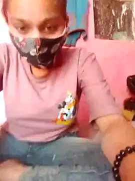 Snapshot of Poonam12A chatting on 11.13.25 Poonam12A online show from 11.13.25