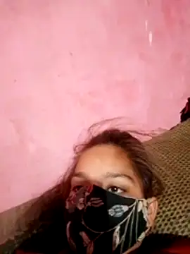 Snapshot of Poonam12A chatting on 12.16.25 Poonam12A online show from 12.16.25