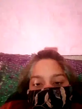 Snapshot of Poonam12A chatting on 12.17.25 Poonam12A online show from 12.17.25