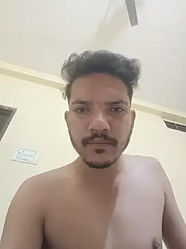 Snapshot of indoregigolo chatting on 12.23.25 indoregigolo online show from 12.23.25