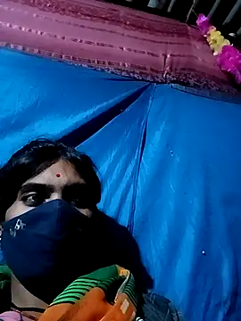 Snapshot of Janvi_babby chatting on 10.28.25 Janvi babby online show from 10.28.25