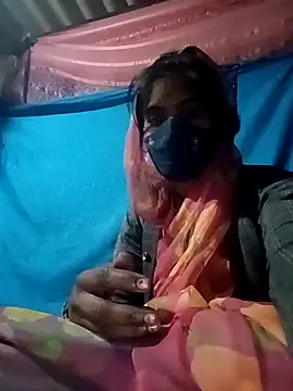 Snapshot of Janvi_babby chatting on 11.28.25 Janvi babby online show from 11.28.25