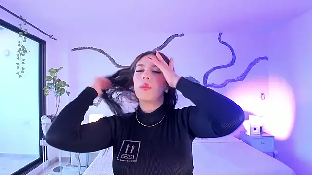 Snapshot of AsiaMillerr_ chatting on 11.29.25 AsiaMillerr online show from 11.29.25