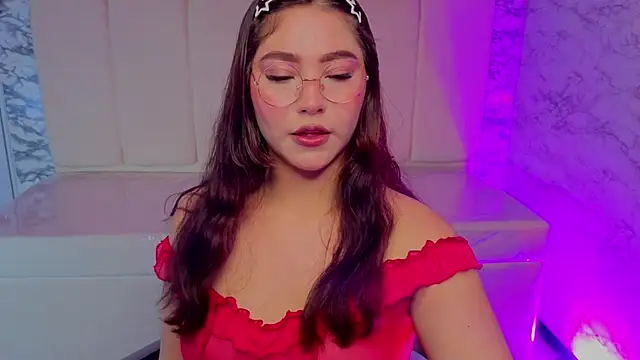 Afrodita Wild v online show from 05.27.26