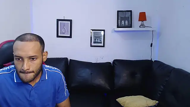 Snapshot of Giselle_Max chatting on 11.07.25 Giselle Max online show from 11.07.25