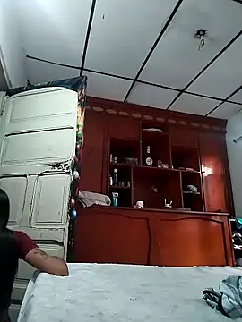 Snapshot of Giselle_Max chatting on 12.02.25 Giselle Max online show from 12.02.25