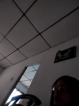 Snapshot of Giselle_Max chatting on 12.05.25 Giselle Max online show from 12.05.25