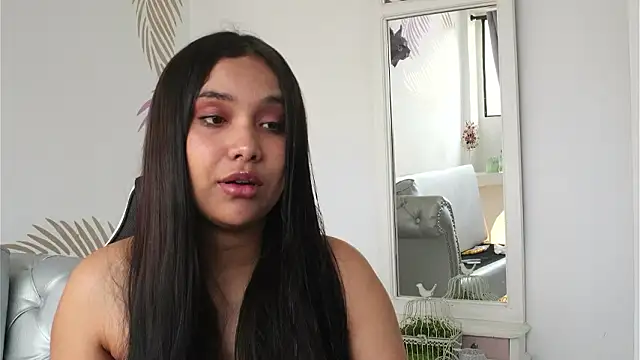 Isabelle Lane online show from 03.12.26