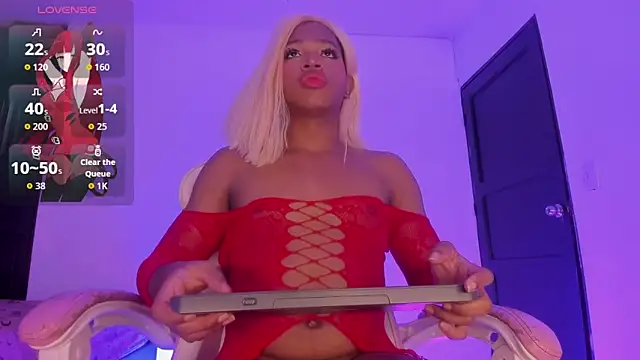 cherxyl royal online show from 02.05.26