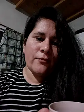 Clara Arg online show from 11.23.25