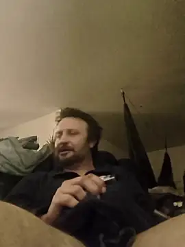 Snapshot of Fuckboyguyman chatting on 04.18.26 Fuckboyguyman online show from 04.18.26