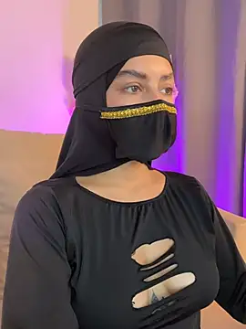 shaima   online show from 04.22.26