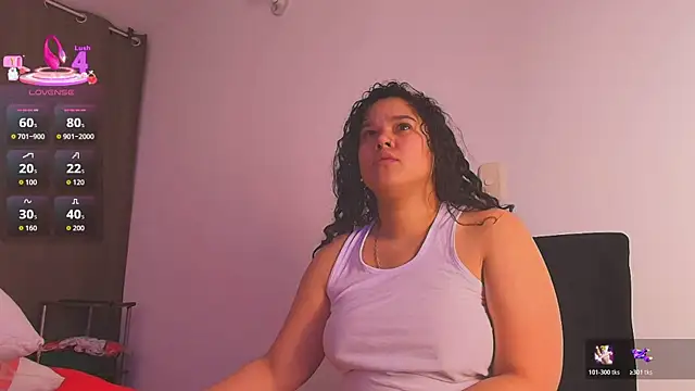 Snapshot of Kesha_rosse_ chatting on 06.06.26 Kesha rosse online show from 06.06.26
