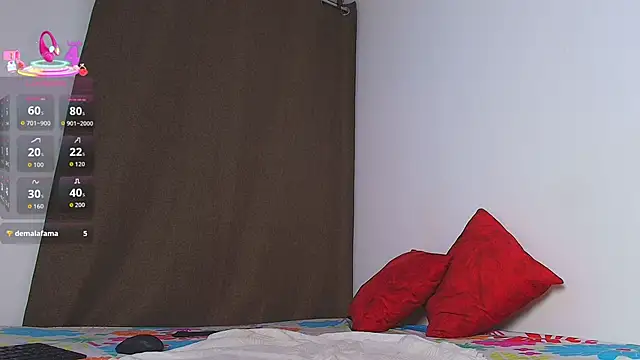 Snapshot of Kesha_rosse_ chatting on 06.21.26 Kesha rosse online show from 06.21.26