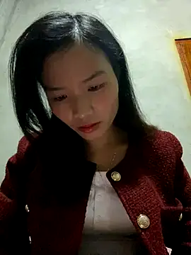 Snapshot of Yunzang chatting on 11.19.25 Yunzang online show from 11.19.25