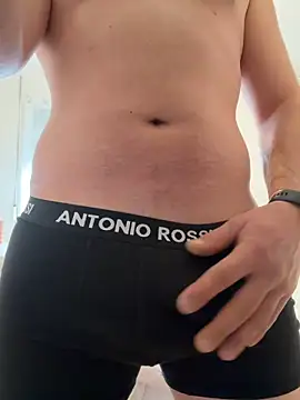 Snapshot of davi73d chatting on 02.23.26 davi73d online show from 02.23.26