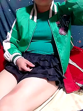 Phoena-a online show from 04.24.26