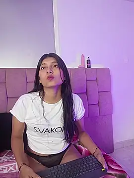 Snapshot of YeseniaRodriguez3 chatting on 06.03.26 YeseniaRodriguez3 online show from 06.03.26