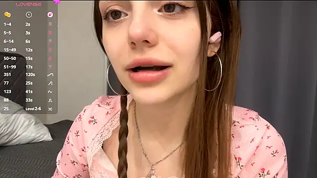 AliceStacy online show from 03.13.26