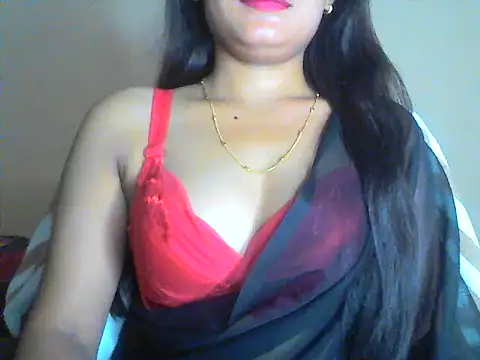 Snapshot of nudepari chatting on 10.31.25 nudepari online show from 10.31.25