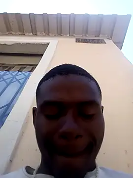 Snapshot of younggblackkCOCK19 chatting on 10.26.25 younggblackkCOCK19 online show from 10.26.25