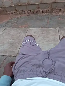 Snapshot of younggblackkCOCK19 chatting on 11.04.25 younggblackkCOCK19 online show from 11.04.25