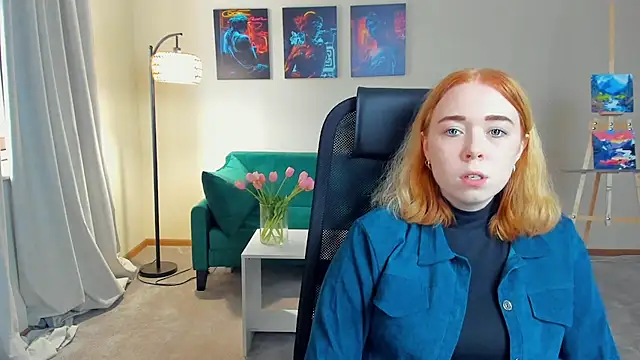 Snapshot of AddieOsler chatting on 10.27.25 AddieOsler online show from 10.27.25