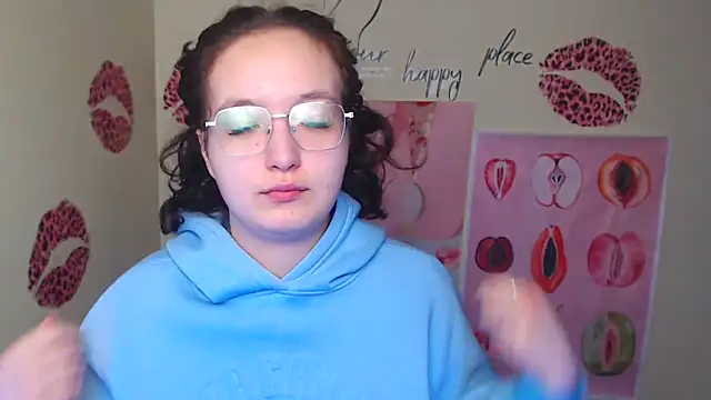 MissAriaa online show from 11.27.25