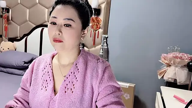 yaoyao22678 online show from 04.30.26