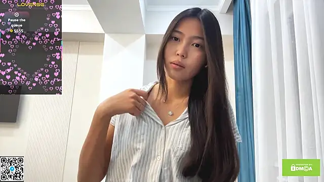 Snapshot of Ckusatori chatting on 11.26.25 Ckusatori online show from 11.26.25