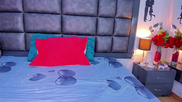 Sasha Picot17 online show from 11.24.25