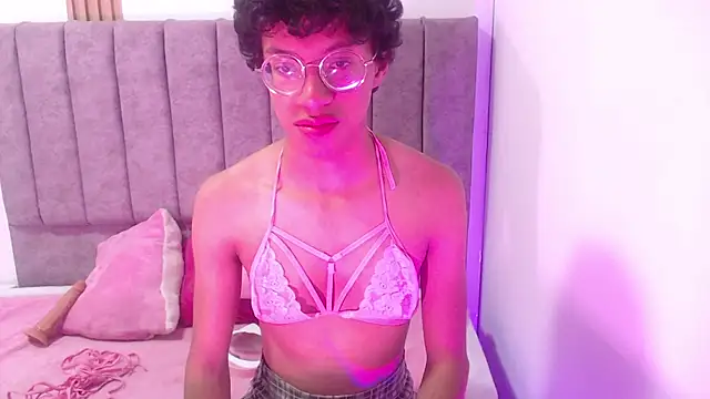 Athenea Zoe online show from 11.10.25