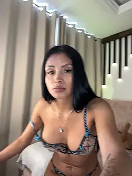 saragrey77 online show from 11.25.25