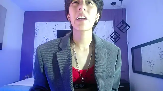 Ghost  Girl  online show from 12.02.25