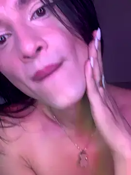 Snapshot of sara_ssofia chatting on 11.03.25 sara ssofia online show from 11.03.25