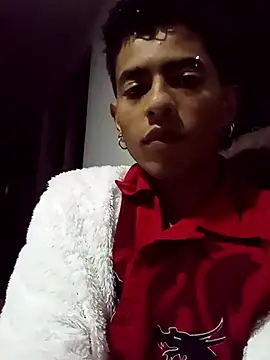 SkinniYamo online show from 05.03.26