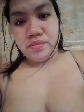 Snapshot of asiangirl_690826 chatting on 10.31.25 asiangirl 690826 online show from 10.31.25