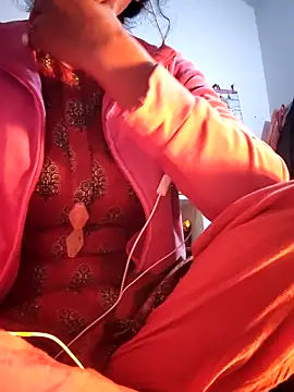 Snapshot of Hot-Rubyy chatting on 02.13.26 Hot-Rubyy online show from 02.13.26