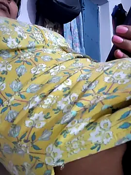 Snapshot of Hot-Rubyy chatting on 04.09.26 Hot-Rubyy online show from 04.09.26