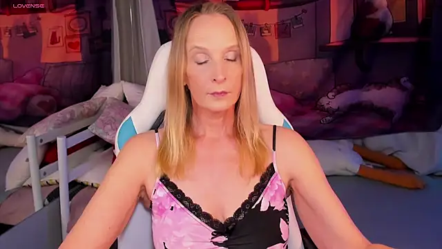 ScarlettPalmer online show from 06.21.26