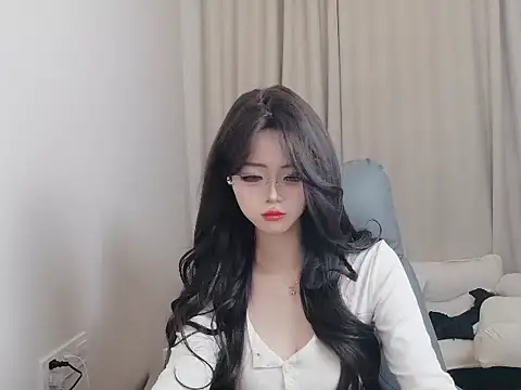 onnijiang123 online show from 10.31.25