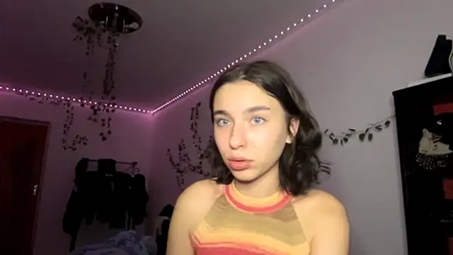 Snapshot of LilithFlamey chatting on 12.02.25 LilithFlamey online show from 12.02.25