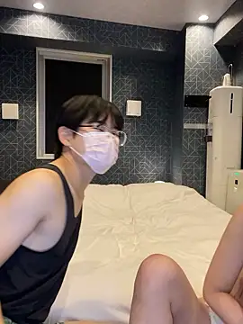 OnlyHentai JP online show from 11.14.25