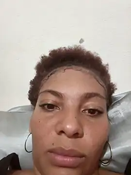 leona sumiza online show from 11.19.25